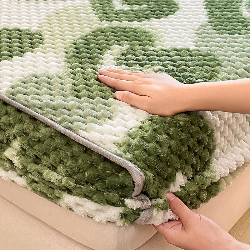 Vintage Fitted Sheet Heart Printed Fade Resistant Flannel Fitted Sheet