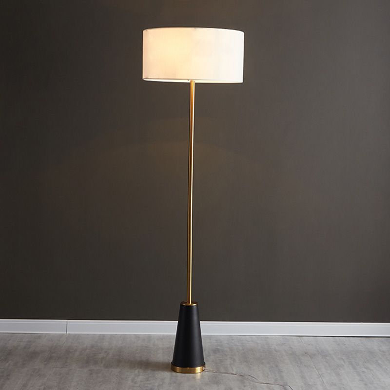 Lámpara de piso de 1 luz Simplicidad Lámpara de pie en forma de tambor para sala de estar