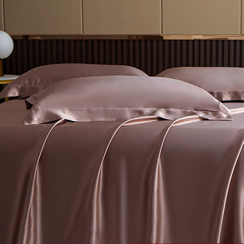 Elegant Silk Bed Sheet Wrinkle Resistant Non-Pilling Soft Bed Sheet