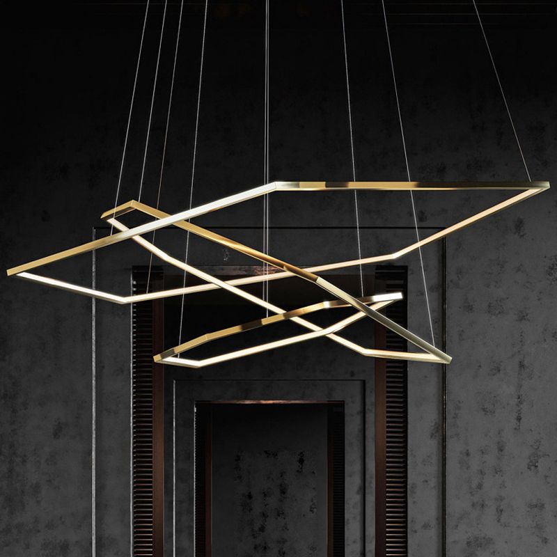 3 lumières Polygon Shade Hanging Light Modern Style Pendante Metal Pendante pour salle à manger