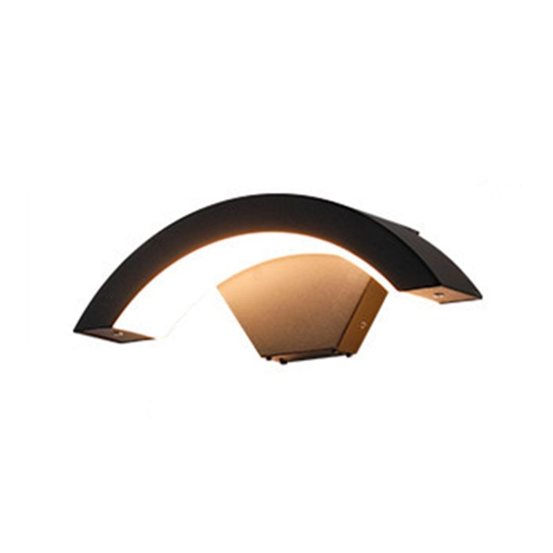 Modern Outside Geometric Wall Light Fixture Metal 1 Light in Black