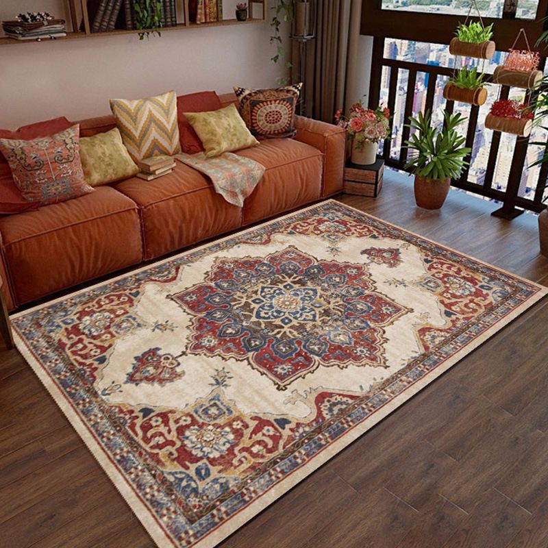Red Tone Traditional Rug Retro Flower Print Carpet Stain Resistant Carpet for Living Room