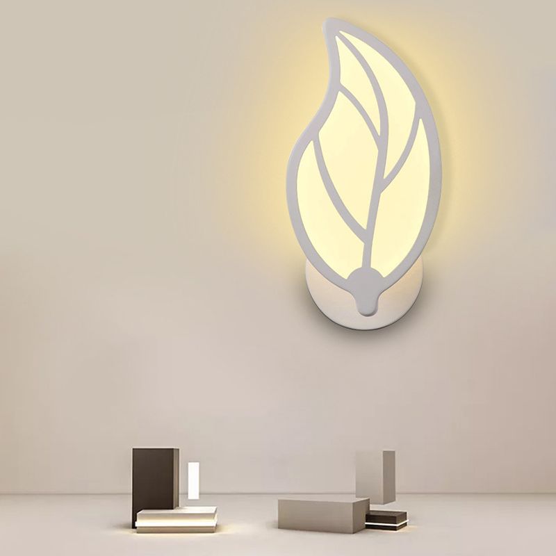 Leaf Shape Wall Lamp Modern Style Acrylic 1 Light Sconce in White
