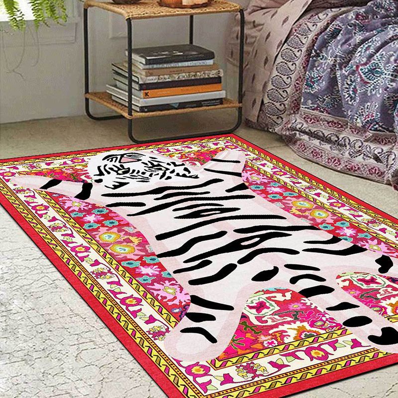 Contemporary Tiger Striped Carpet Polyester Indoor Rug Non-Slip Backing Area Carpet for Living Room