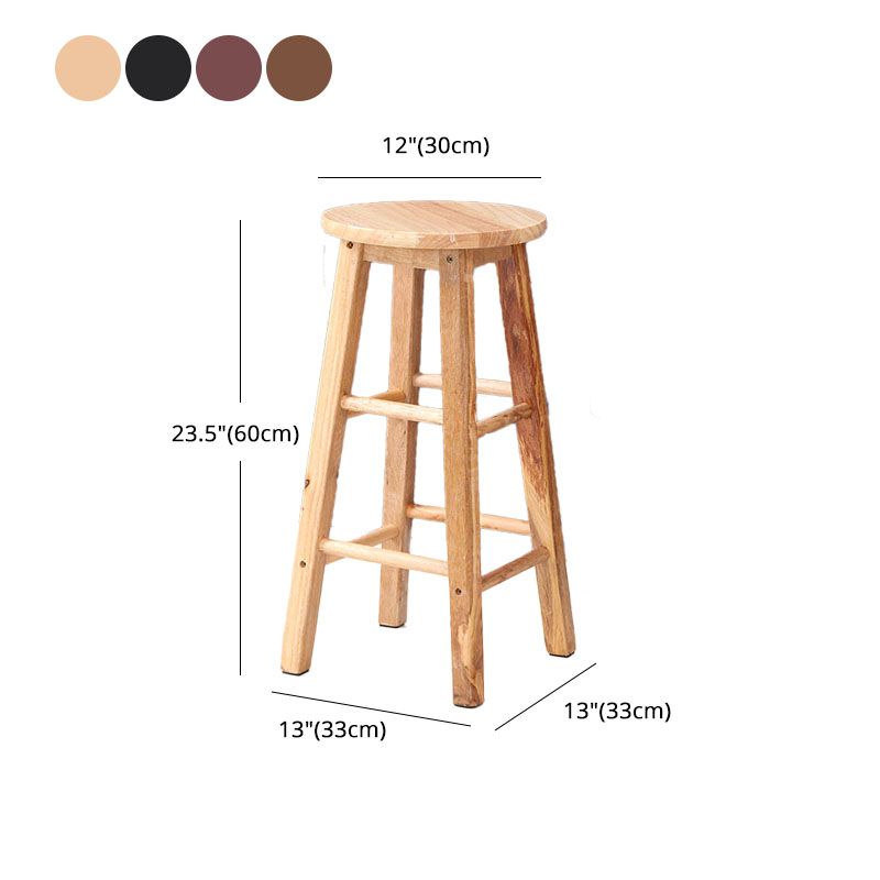 Moderner Barhocker aus Holz ohne Rückenlehne, Barhocker aus Holz mit Sitz und Pedal aus Holz