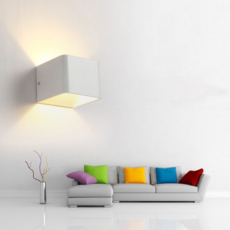 2-Lights Metal Wall Lighting Modern Style Square Shape Wall Mount Light Fixture