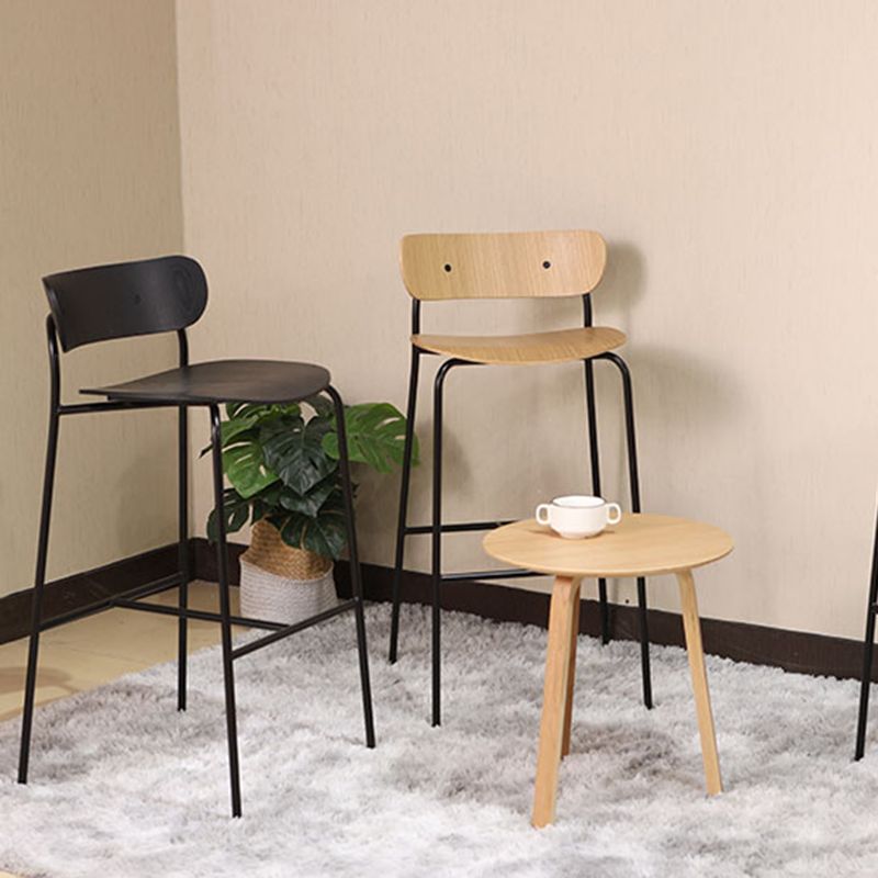 Industrieller, schlichter Barhocker aus Eisen, Restaurant-Hocker mit Holzsitz, 1 Stück