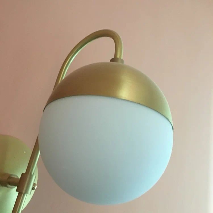 Nordic Style Metal Wall Light Globe 1 Light Wall Sconce for Living Room