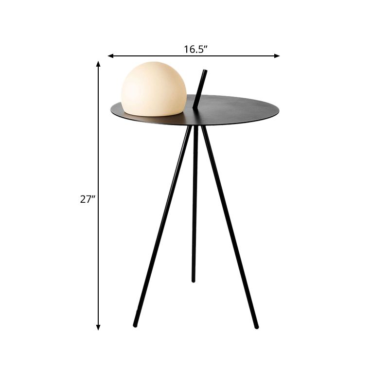 Moderniste LED Night Light Black Finish Circcle Vertical Tripod Tripod Table Lampe With White Glass Shade