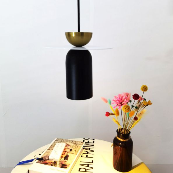 Zylindrische kleine Anhängerlampe postmoderne Metall 1 Kopf Esszimmer Deckenleuchte