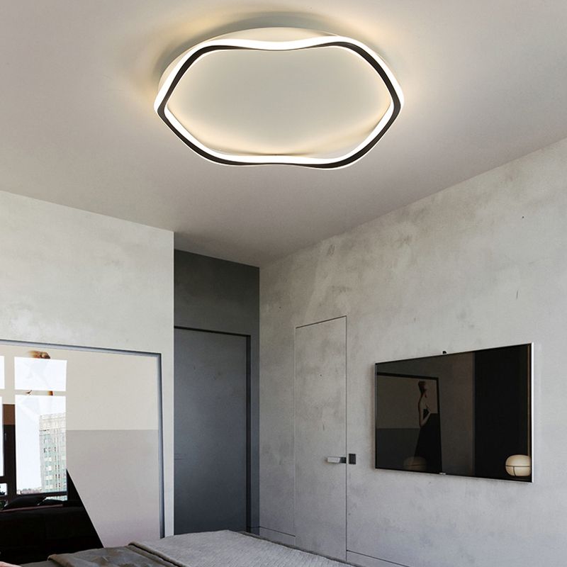 Lámpara de techo con diseño de línea sencilla y luz LED empotrada para sala de estar