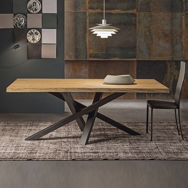 Mesa de comedor de estilo industrial rectángulo Mesa fija de madera maciza para restaurante
