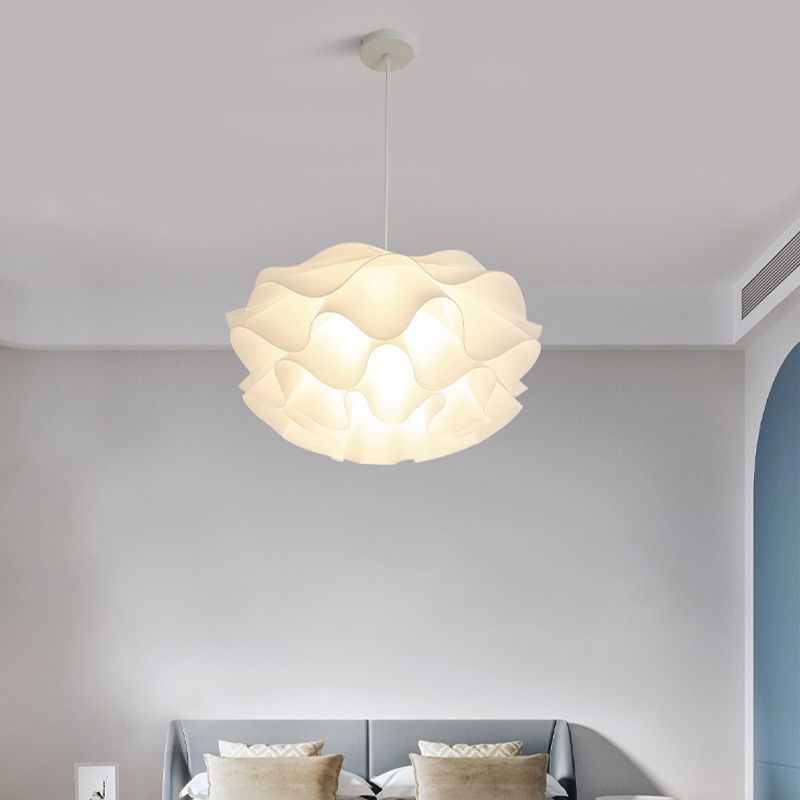 Modern Style Hanging Light Fixture 1 Light Acrylic Shade Pendant Light for Living Room