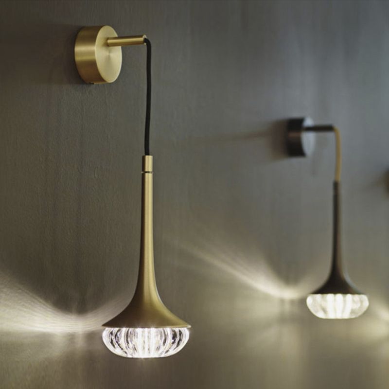 Crystal Sconce Light Fixture Postmodern Indoor Wall Lamp for Living Room Bedroom