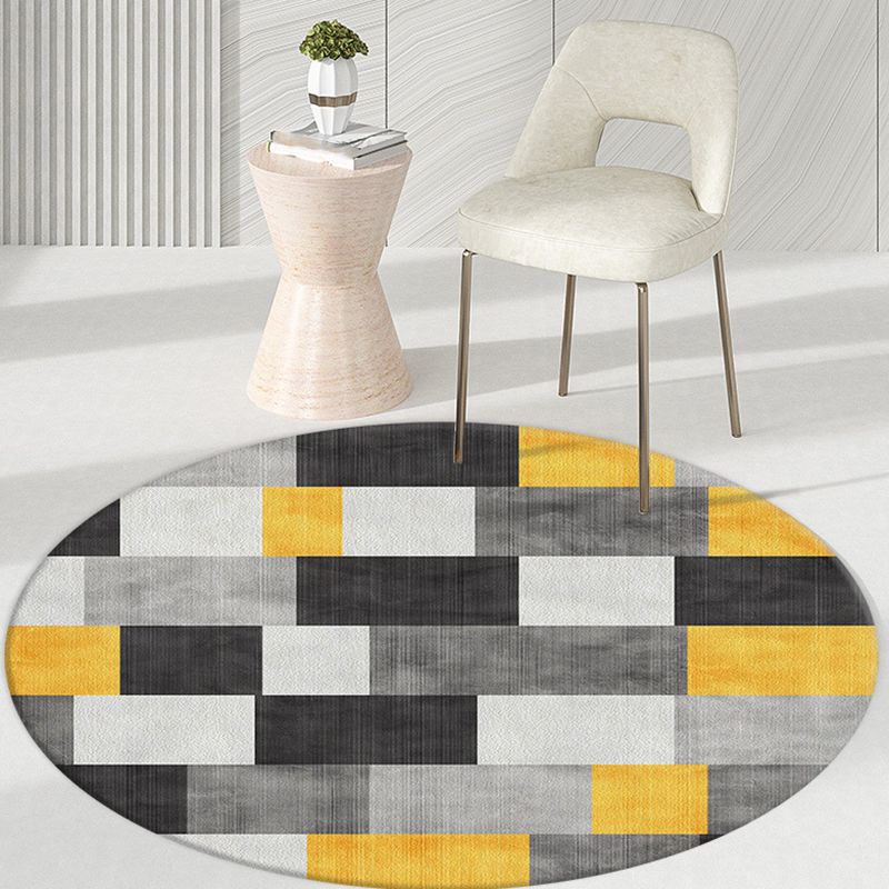 Light Gray Casual Area Rug Polyester Graphic Rug Non-Slip Backing Rug for Living Room