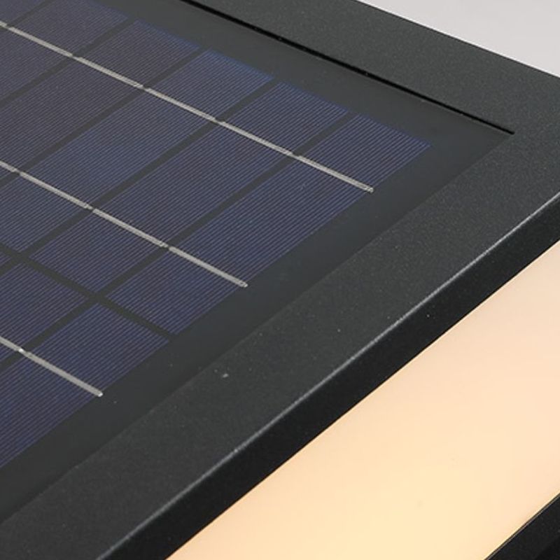 Modern Pillar Lighting Fixture Minimalist LED Solar Lamp for Garden