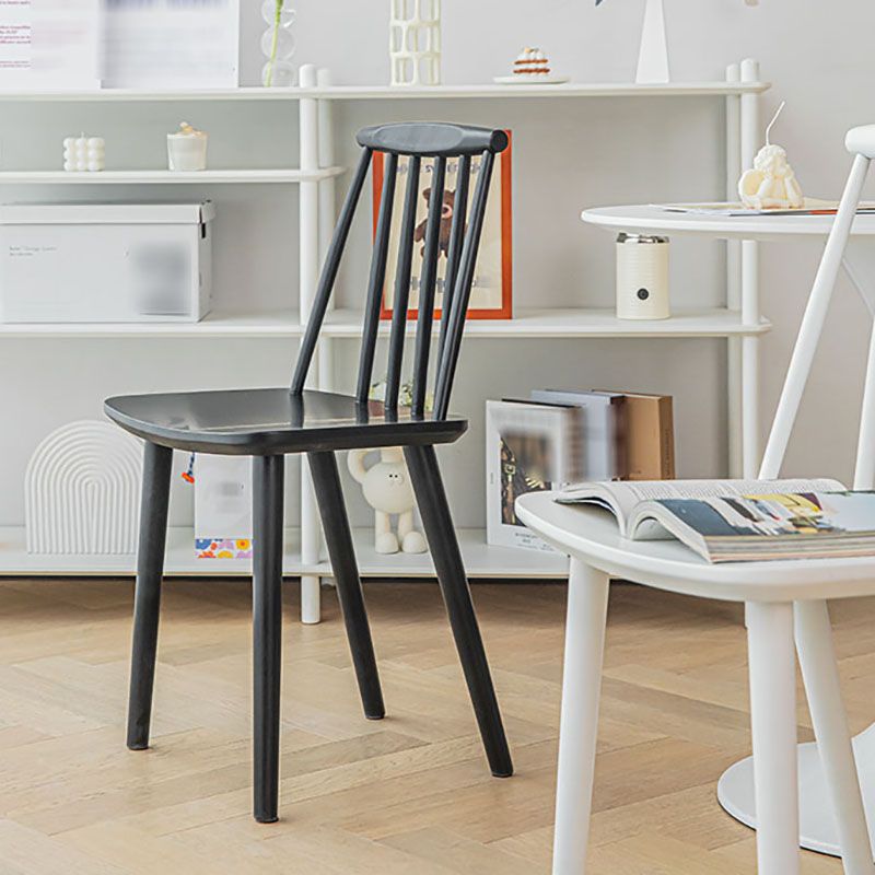 Silla de comedor contemporánea de madera maciza con respaldo de listones para cocina