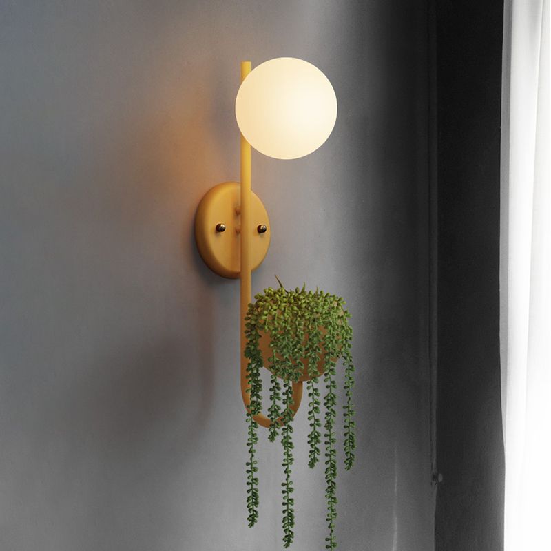 Nordic Style Iron Wall Lamp Ball Shape Wall Light for Bedroom (Included Plant)