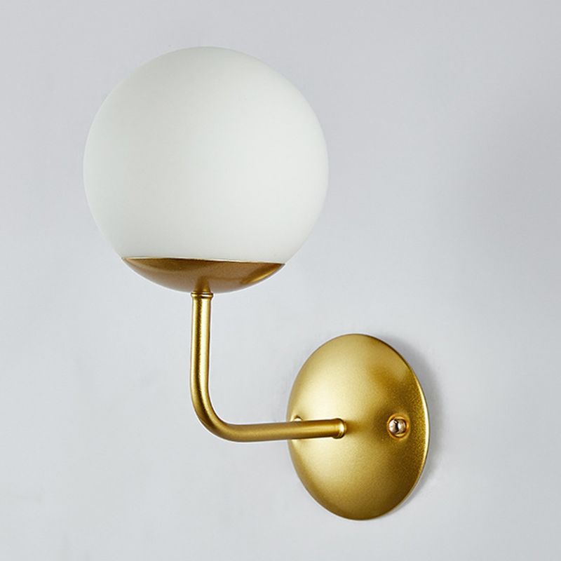 Nordic Style Metal Vanity Light Ball Shape Vanity Lamp for Shower Room