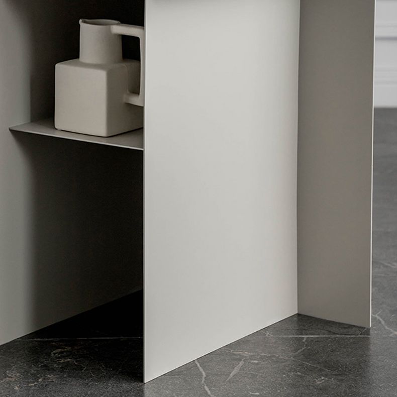 Metal Abstract End Table Mid-Century Corner Table with Shelf
