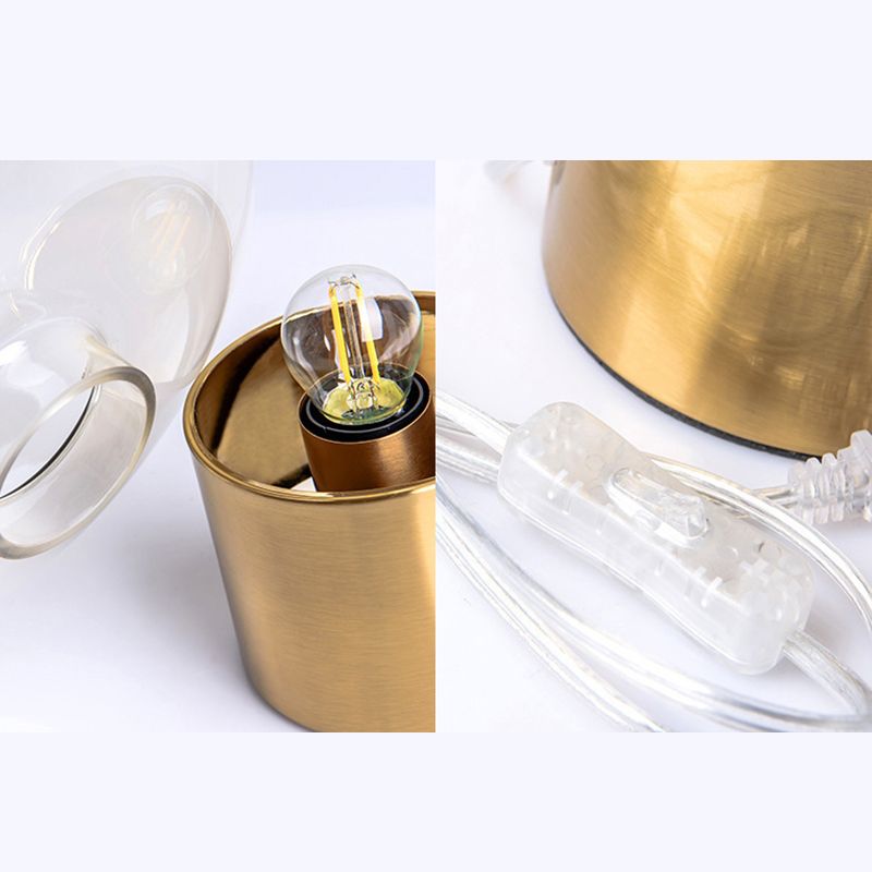 Lampe de table en forme de champignon de style nordique 9,8 pouces de largeur de vapeur de vapeur simple lumière de nuit en or électrolité en or