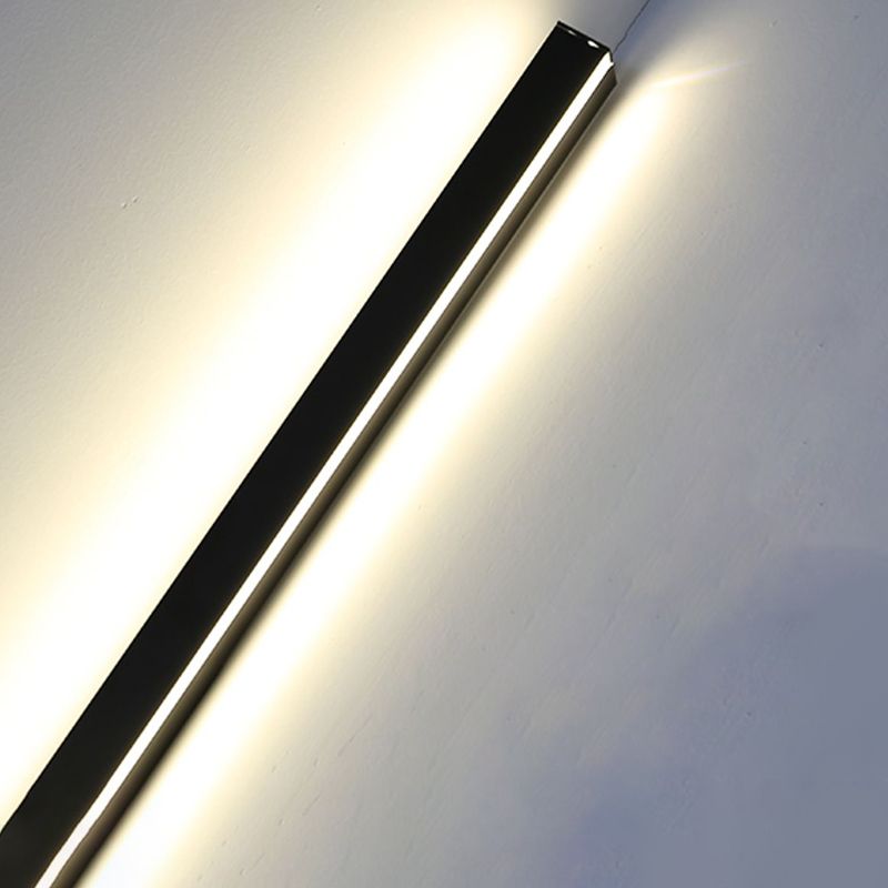 Metal Linear Shade Wall Lighting Modern 1-Light Wall Mounted Light Fixture