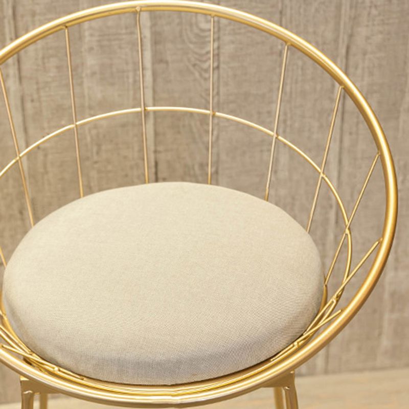 Tabourets de comptoir scandinaves en métal et tissu, tabourets de bar blancs à dossier bas avec siège rond