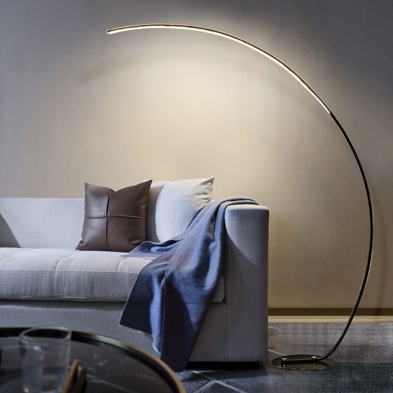 Nordische moderne lineare Stehlampe 1 LED -LED -Aluminiumbodenlicht für Wohnzimmer