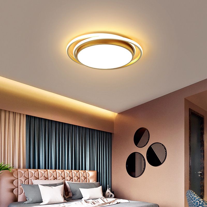 Modern Minimalist Metal Flush Mount Ceiling Lamp Gold Circular Shape LED Flush Mount Lighting for Bedroom
