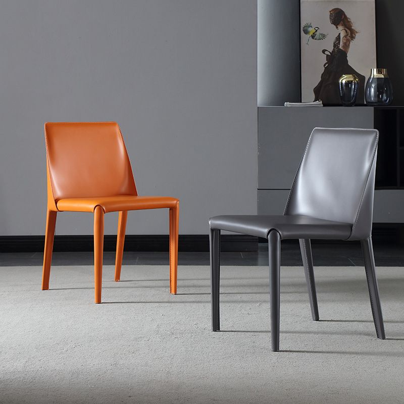 Chaises de salle à manger style contemporain Chaises de cuisine sans accoudoirs avec pieds en métal