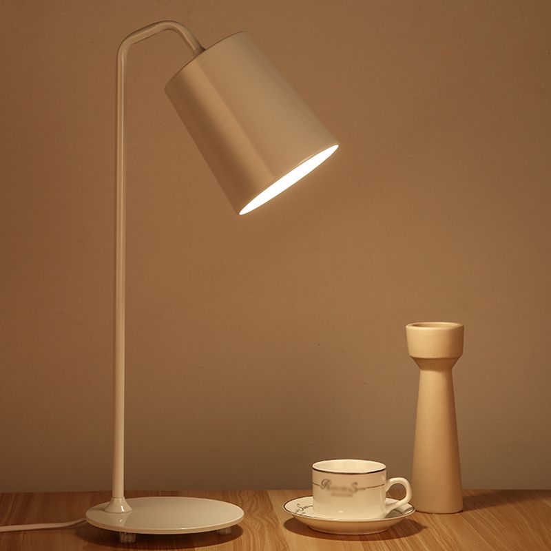 Nordic Style Desk Lamp Colorful Macaron Table Lamp for Children's Room