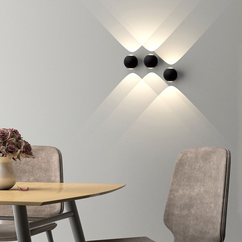 Modern Style Ball Wall Lighting Fixtures Metal Multi Lights Wall Washer Sconce