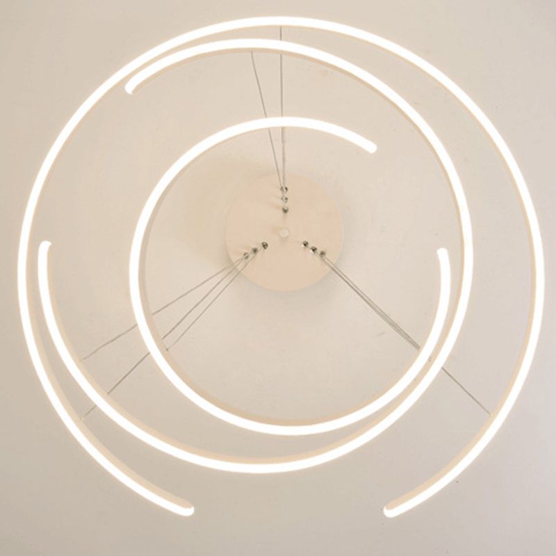 Luz de colgante de colgante de metal LED de estilo moderno de lámpara en forma de C en forma de C