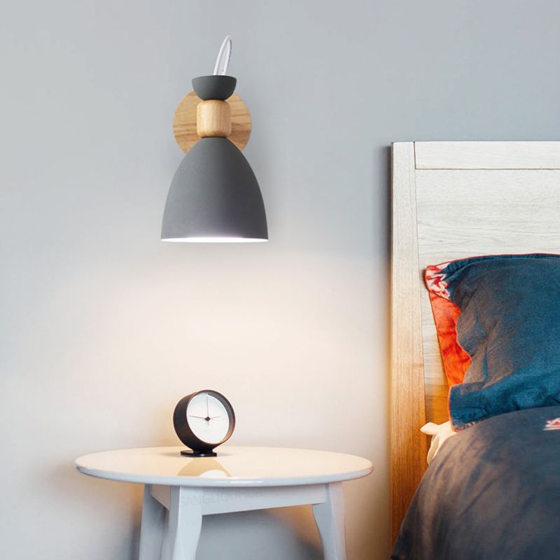 Geometric Shade Wall Lighting Modern Nordic Style Metal 1 Light Sconce Light in Green and White