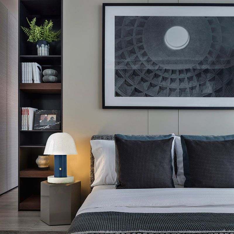 Modern Nordic Style Desk Lamp Colorful Macaron Table Lamps for Children's Bedroom