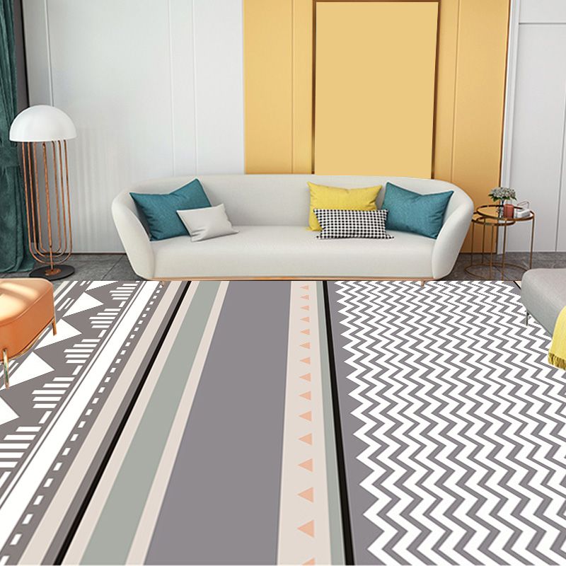 Tapis bohémien gris polyester tourbillonnage de rayures de bande