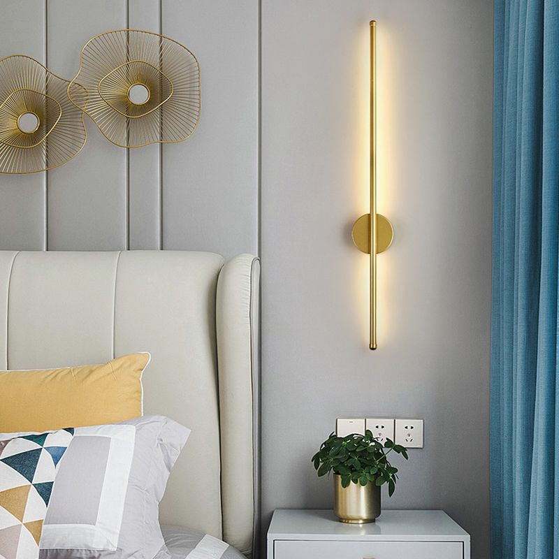 Linear Shape Metal Wall Light Modern Style 1 Light Wall Lighting Fixtures in Gold