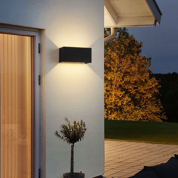 Moderne creatieve LED -wandlamp aluminium rechthoekige waterdichte wandlicht met glazen schaduw
