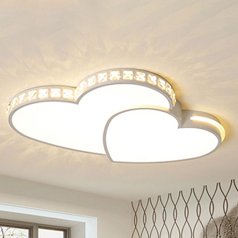 20.5"/24.5" W LED Heart Flush Mount Lamp Simple White Acrylic Ceiling Light Fixture for Bedroom in Warm/White/3 Color Light
