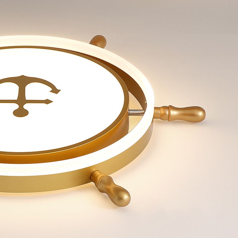 Casque d'or de style créatif pour enfants LED plafonnier encastré en fer forgé avec abat - jour acrylique