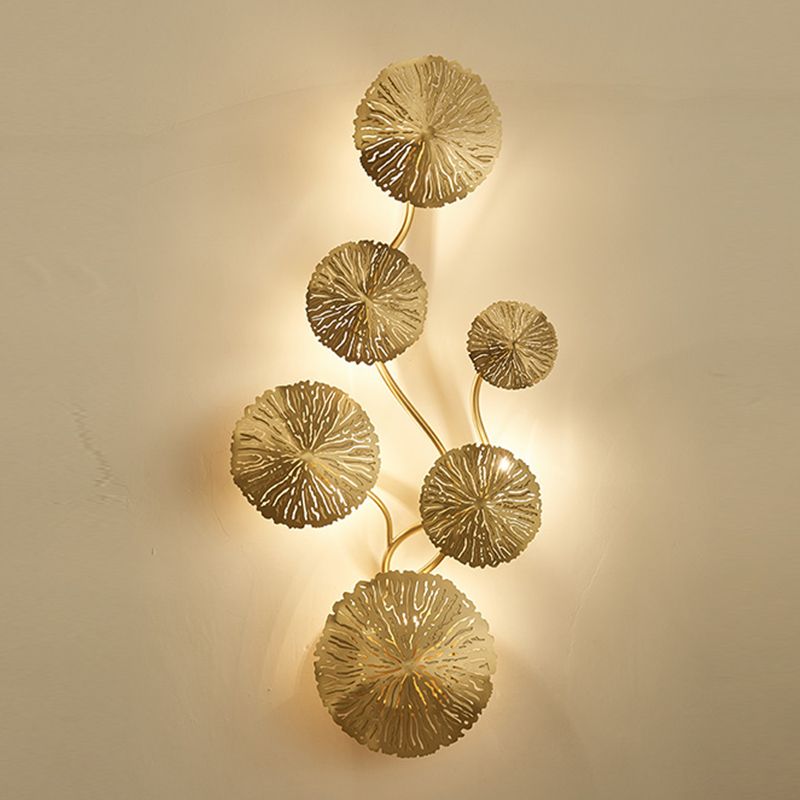 Éclairage mural de forme multiples uniques Éclairage mural métallique de style moderne en laiton