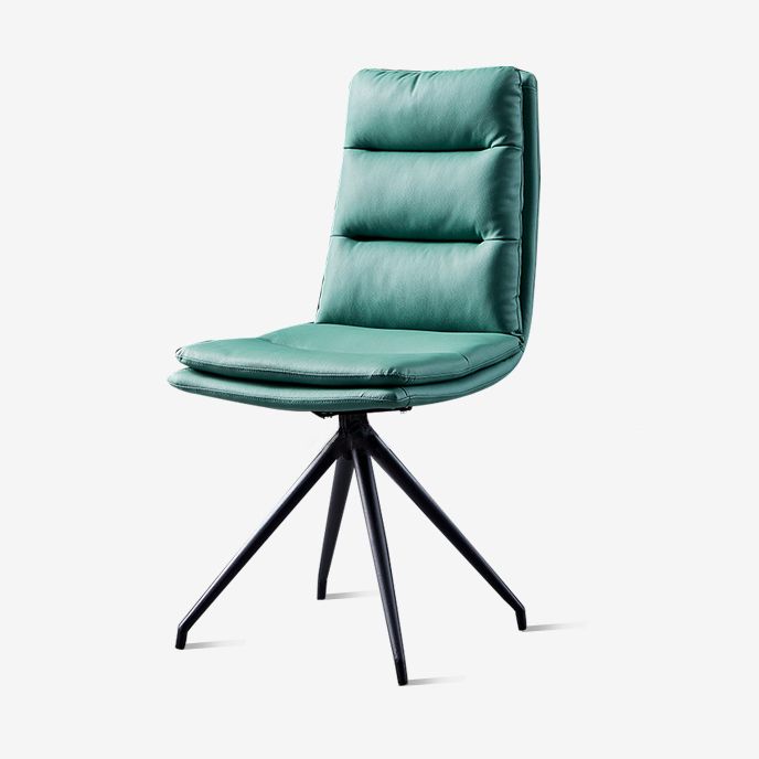 Sillas modernas de cuero de imitación con 4 patas de comedor de patas de metal de acabado negro para el hogar