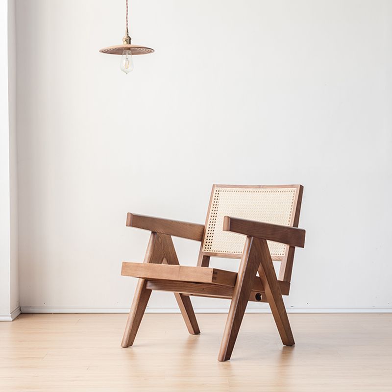Woven Back Lounge Chair Basic Four Leg Solid Wood Chair with Cushion