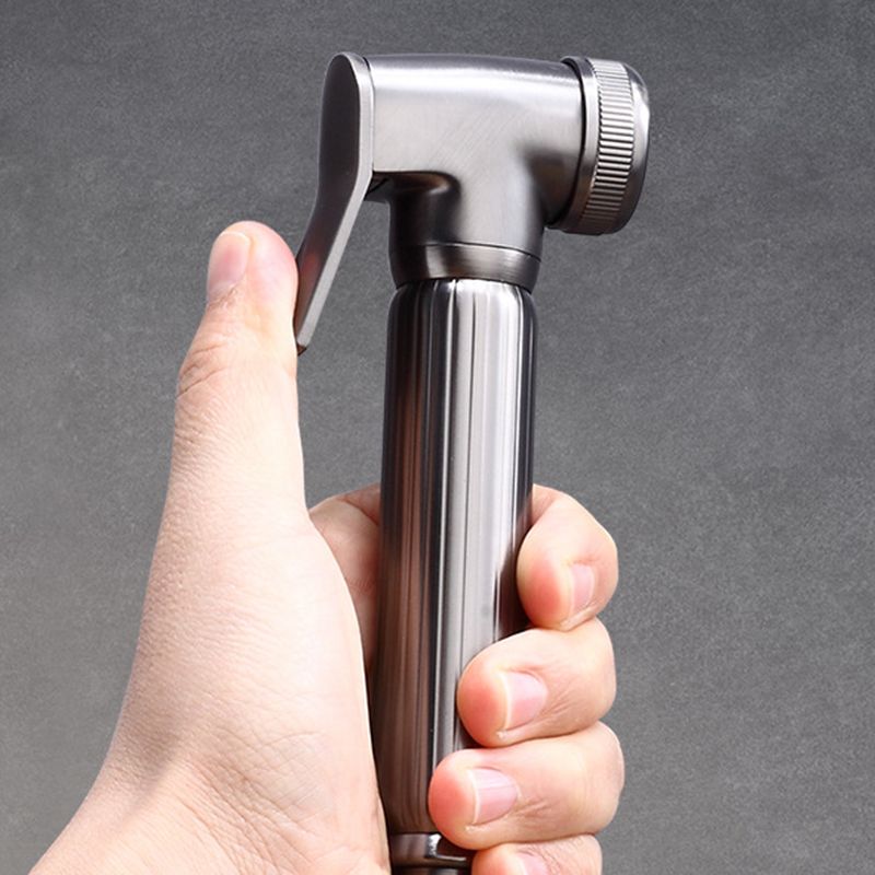 Modern Brass Shower System Adjustable Spray Pattern Shower Set