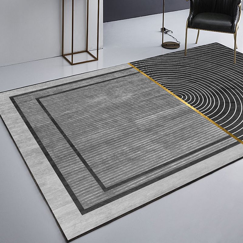 Black Geometry Pattern Rug with Stripe Polyester Modernist Area Rug Washable Anti-Slip Backing Rug for Study
