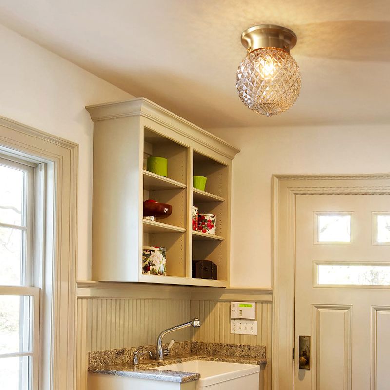 Éclairage encastré de cuisine à 1 lumière avec abat-jour en verre à prisme globe, plafonnier moderne doré