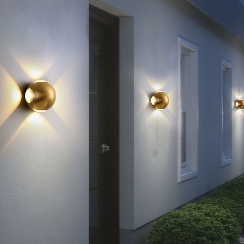 Modern Style Aluminum Wall Light Geometric LED Wall Sconce for Bedroom