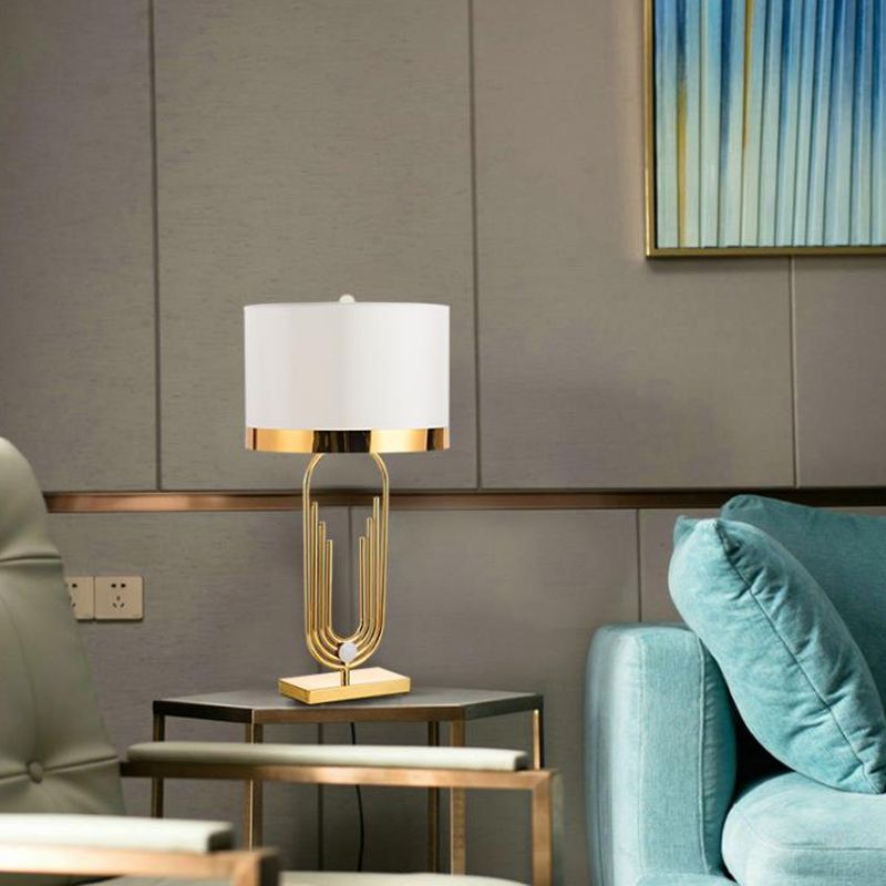 Gecanneleerde ovale woonkamer tafellicht vintage stijlvol metalen metalen 1-licht gouden leeslampkit met stofschaduw