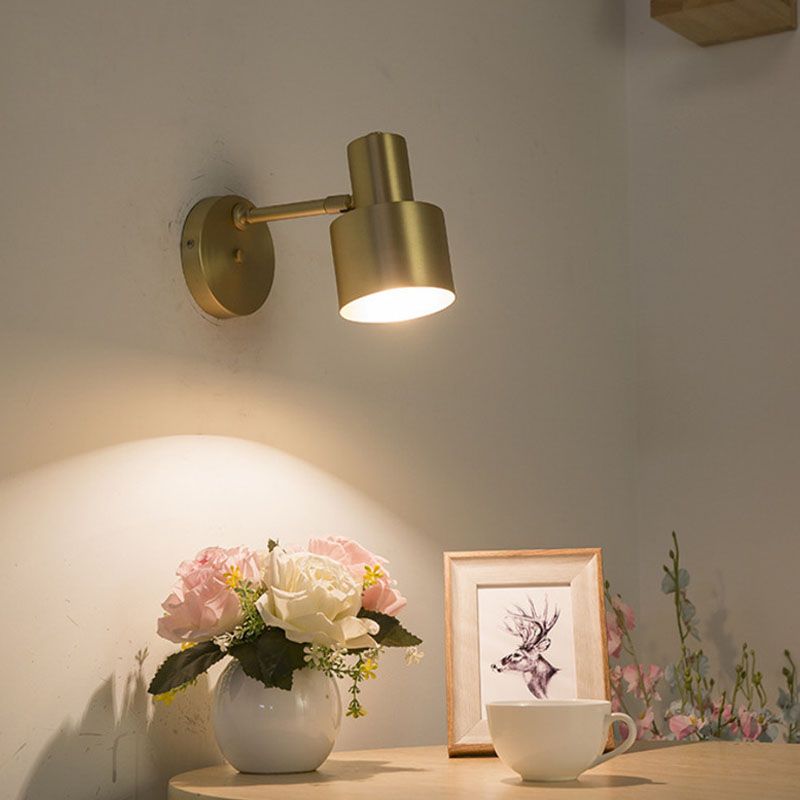 Pocone murale in metallo in stile postmoderno 1 lampada da parete in oro chiaro per corridoio da letto