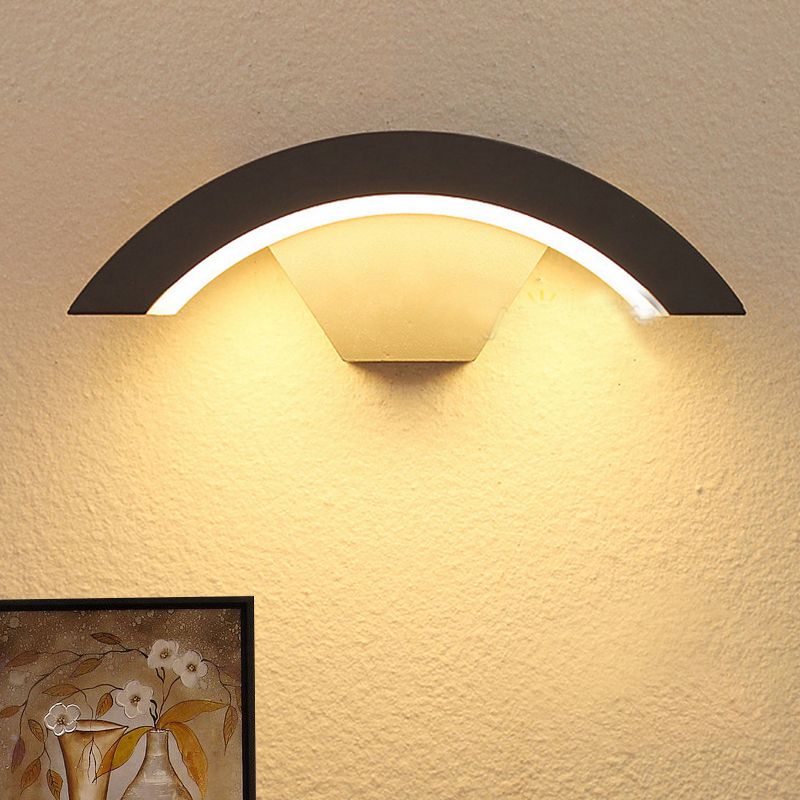 Contemporary Arc Wall Sconce Lighting Acrylic Integrated LED Bedroom Wall Lamp in Black, Warm/White Lighting